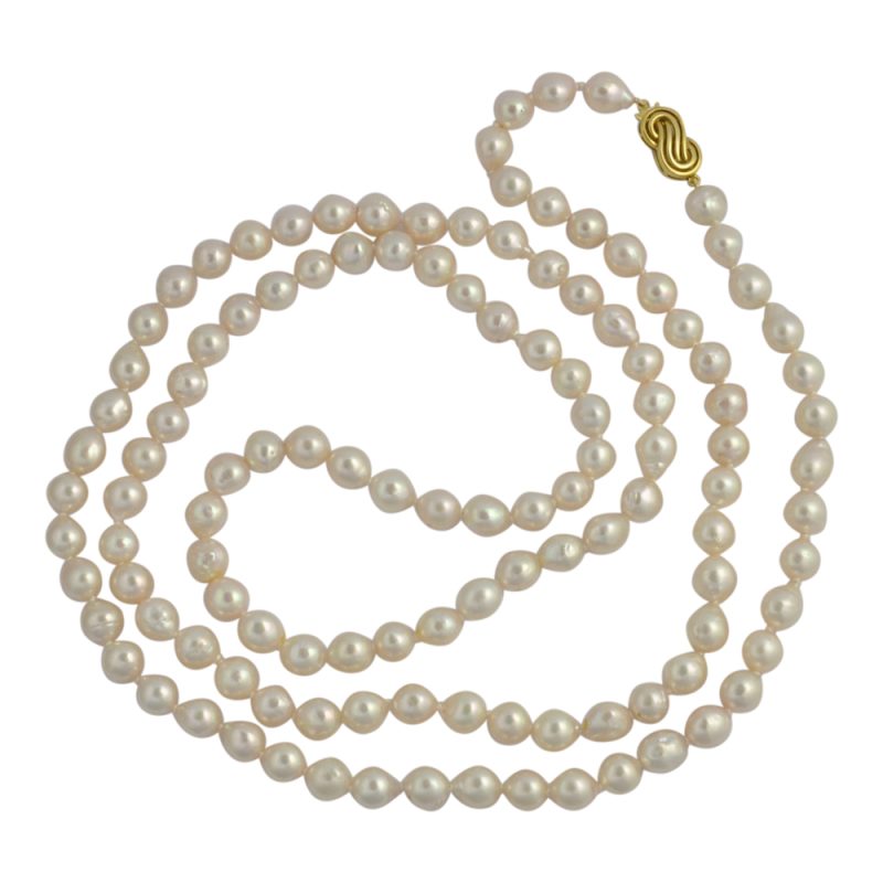 G137 LONG PEARL NECKLACE1