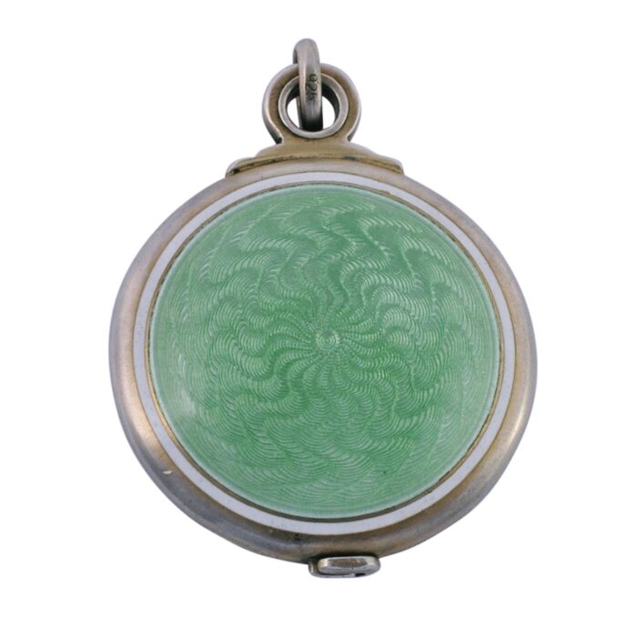 H066 85 SILVER GREEN ENAMEL PENDANT2