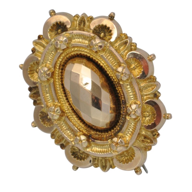 H066 92 VICTORIAN GOLD PLATED MOURNING BROOCH1