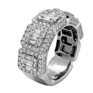 Diamond Clusters Band Gold Ring