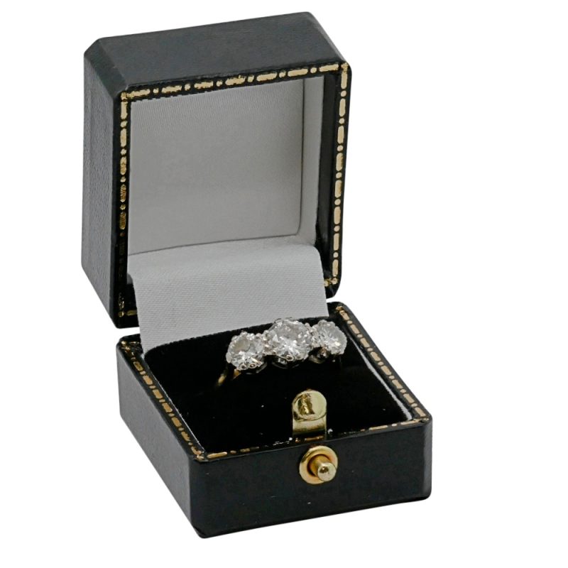 Vintage 3 Stone Diamond Trilogy Ring
