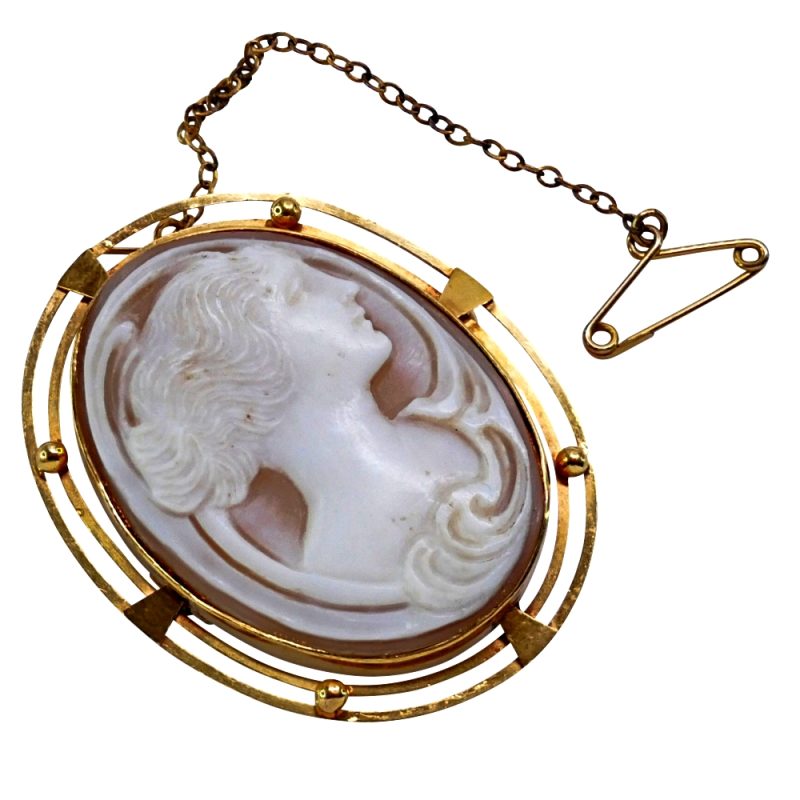 Antique Shell Cameo Gold Brooch