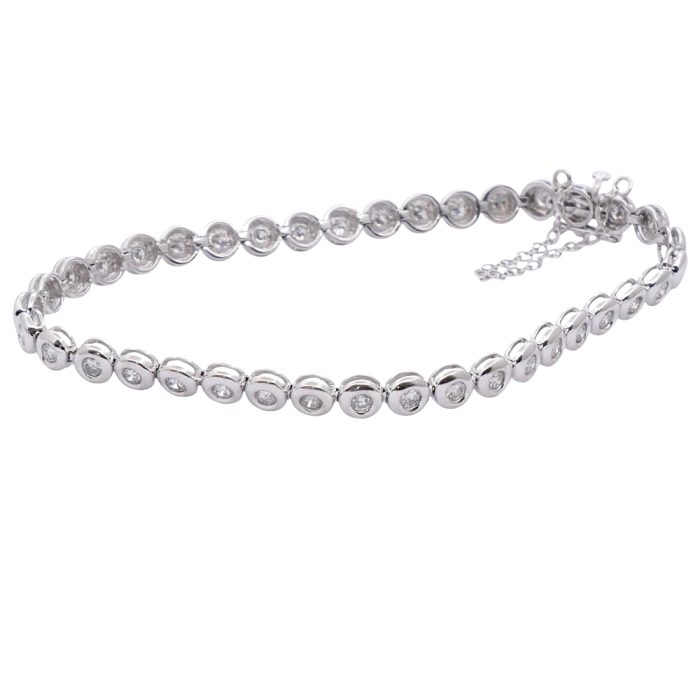 18ct White Gold 3.80ct Diamond Bracelet