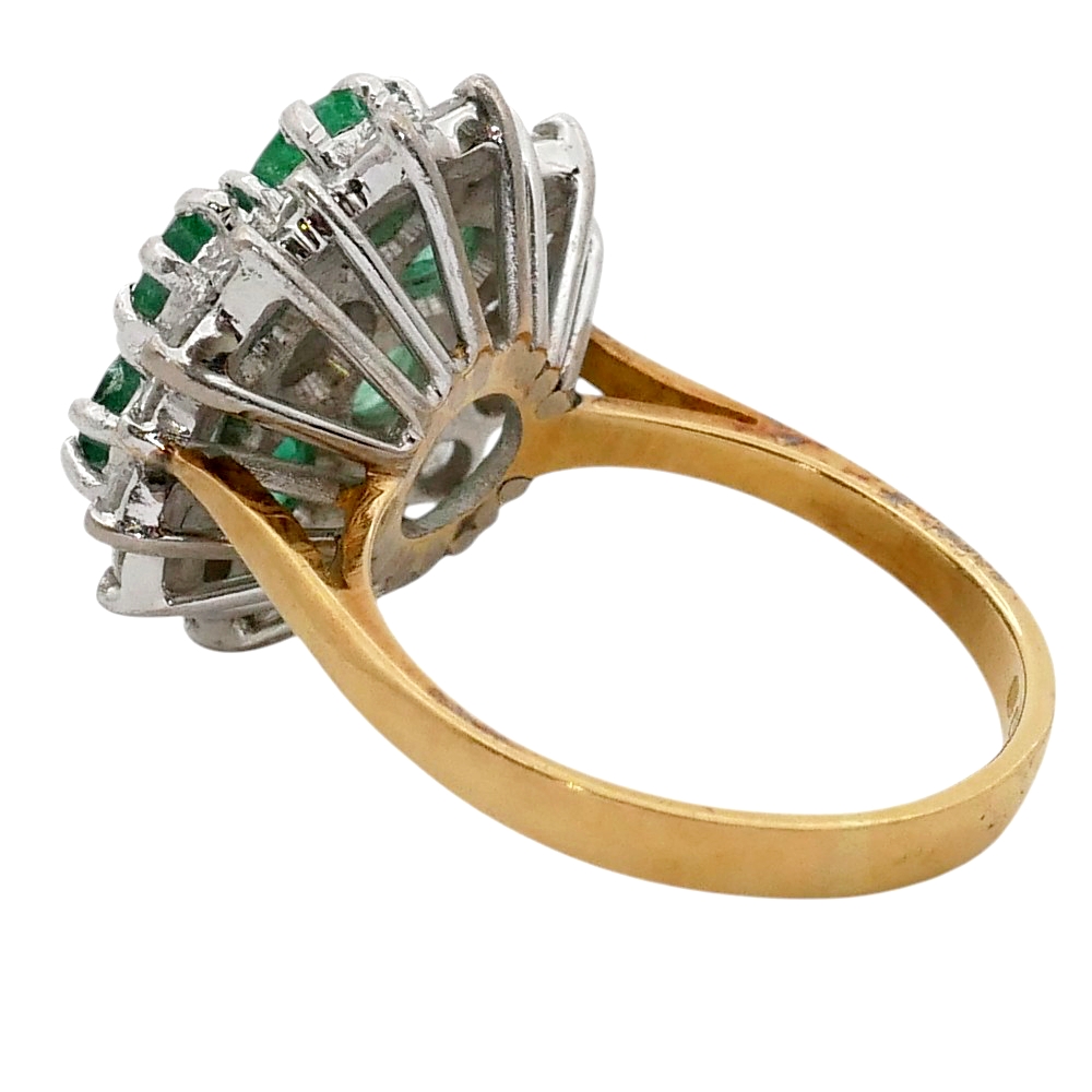 Vintage Emerald Diamond Cluster Ring 8 Vintage Emerald Diamond Cluster Ring