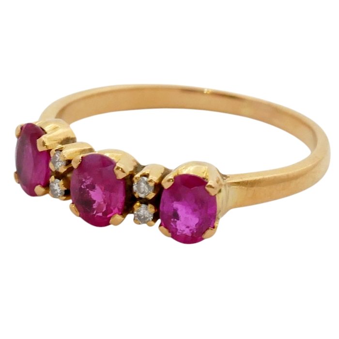 Vintage 3 Stone Ruby Diamond Gold Ring