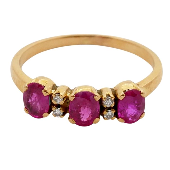 Vintage 3 Stone Ruby Diamond Gold Ring