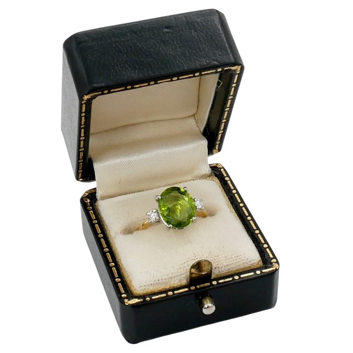 Vintage Peridot Diamond Gold Ring