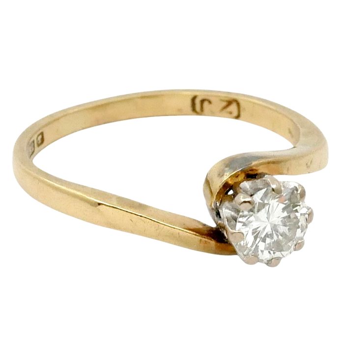 Vintage Solitaire Diamond Engagement Ring