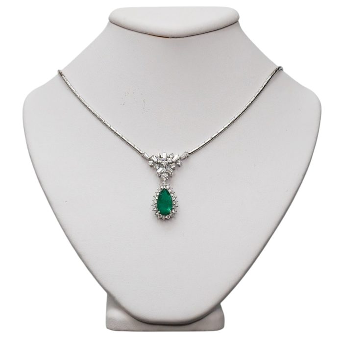 Colombian Emerald Diamond Gold Necklace